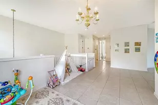 7106 Prosperity Cir, Sarasota, FL 34238 - Photo 7