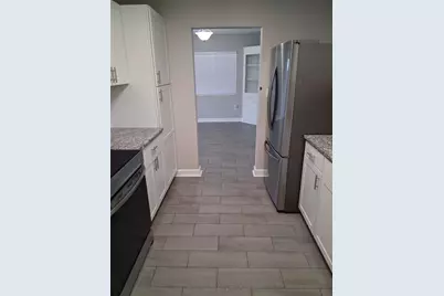 3211 18th Avenue W, Bradenton, FL 34205 - Photo 3