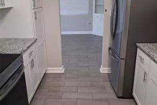 3211 18th Ave W, Bradenton, FL 34205 - Photo 3