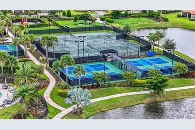 9728 Highland Park Place, Palmetto, FL 34221 - Photo 67