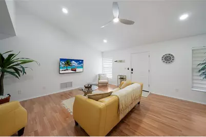 643 Mobile Road, Venice, FL 34293 - Photo 5