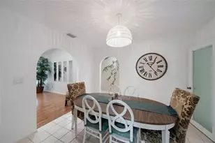 643 Mobile Rd, Venice, FL 34293 - Photo 9
