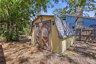2551 Wilkinson Rd, Sarasota, FL 34231 - Photo 9
