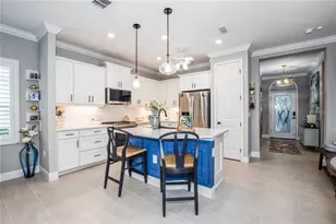 17999 Franklin Park Ct, Venice, FL 34293 - Photo 9