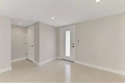 2920 Gulf Gate Drive, Sarasota, FL 34231 - Photo 9