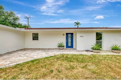 2920 Gulf Gate Drive, Sarasota, FL 34231 - Photo 7