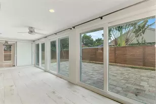 2920 Gulf Gate Dr, Sarasota, FL 34231 - Photo 37