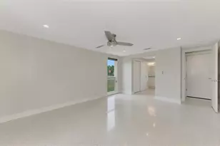 2920 Gulf Gate Dr, Sarasota, FL 34231 - Photo 27