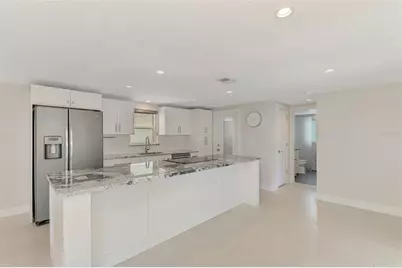 2920 Gulf Gate Drive, Sarasota, FL 34231 - Photo 15