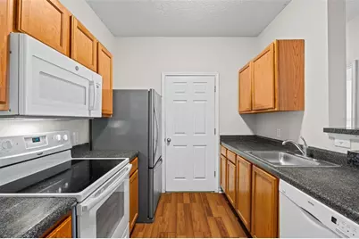 4802 51st Street W #214, Bradenton, FL 34210 - Photo 7