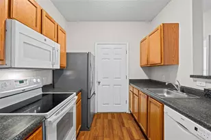 4802 51st Street W, Bradenton, FL 34210 - Photo 7