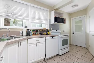 540 11th Avenue, Saint Petersburg, FL 33701 - Photo 5