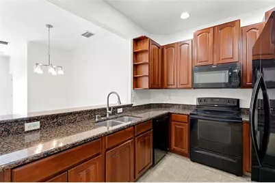3576 Parkridge Circle #30-101, Sarasota, FL 34243 - Photo 5