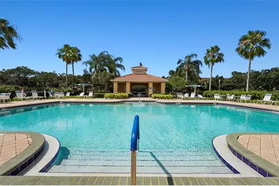 3576 Parkridge Circle #30-101, Sarasota, FL 34243 - Photo 13