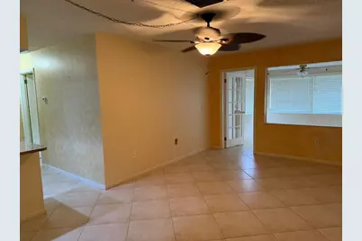 5973 Hibiscus Drive, Bradenton, FL 34207 - Photo 11