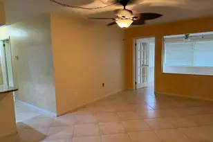 5973 Hibiscus Dr, Bradenton, FL 34207 - Photo 9