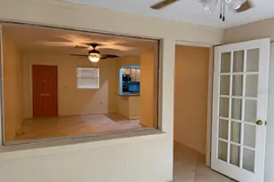 5973 Hibiscus Dr, Bradenton, FL 34207 - Photo 11