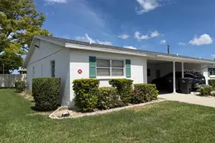 5973 Hibiscus Dr, Bradenton, FL 34207 - Photo 3