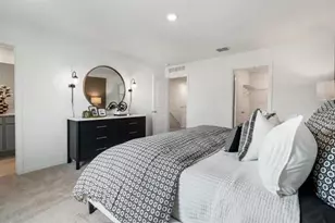 10782 Eclipse St, Sarasota, FL 34241 - Photo 15