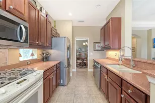 557 Crane Prairie Way, Osprey, FL 34229 - Photo 15