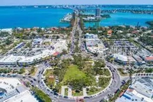 100 Sands Point Rd, Longboat Key, FL 34228 - Photo 43