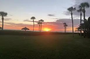 100 Sands Point Rd, Longboat Key, FL 34228 - Photo 35