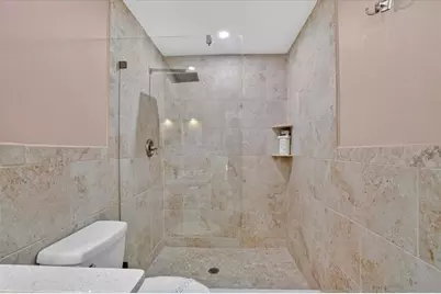 3303 6th Avenue #B, Holmes Beach, FL 34217 - Photo 31