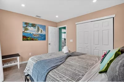 3303 6th Avenue #B, Holmes Beach, FL 34217 - Photo 23