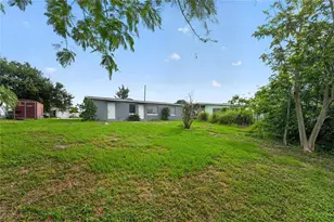 691 Sharon Cir, Port Charlotte, FL 33952 - Photo 31