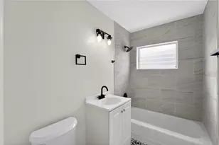 691 Sharon Cir, Port Charlotte, FL 33952 - Photo 25