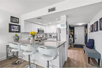 3804 Gulf Of Mexico Drive #B204, Longboat Key, FL 34228 - Photo 11
