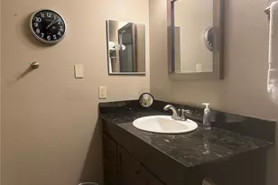 3506 54th Dr W, Bradenton, FL 34210 - Photo 13