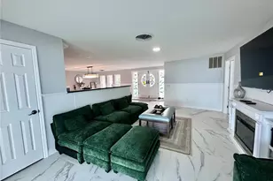 12000 W Bayshore Dr, Crystal River, FL 34429 - Photo 23