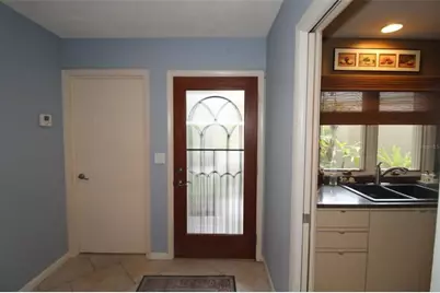 4532 N Ascot Circle, Sarasota, FL 34235 - Photo 5
