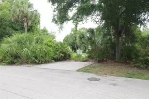 4532 N Ascot Circle, Sarasota, FL 34235 - Photo 33