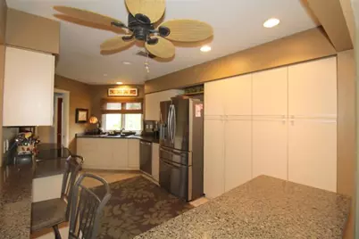 4532 N Ascot Circle, Sarasota, FL 34235 - Photo 9