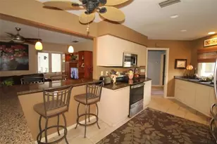 4532 N Ascot Circle, Sarasota, FL 34235 - Photo 7