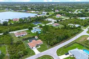 12176 Appleberg Cir, Port Charlotte, FL 33981 - Photo 27