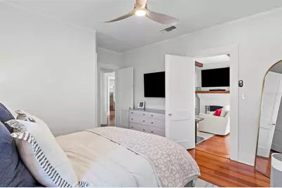 205 12th Avenue N, Saint Petersburg, FL 33701 - Photo 13