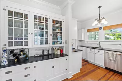 205 12th Avenue N, Saint Petersburg, FL 33701 - Photo 13