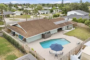 3612 S Lockwood Ridge Rd, Sarasota, FL 34239 - Photo 3