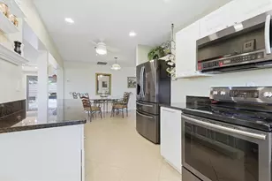 3612 S Lockwood Ridge Rd, Sarasota, FL 34239 - Photo 15