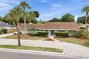 3612 S Lockwood Ridge Rd, Sarasota, FL 34239 - Photo 1
