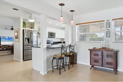 3612 S Lockwood Ridge Road, Sarasota, FL 34239 - Photo 15