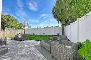 202 Peacock Ln, Holmes Beach, FL 34217 - Photo 37