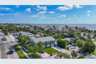 202 Peacock Lane #B, Bradenton Beach, FL 34217 - Photo 57