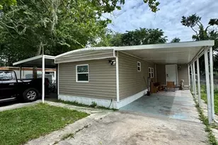 21310 Campbell Dr, Brooksville, FL 34601 - Photo 1
