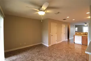 8828 White Sage Loop, Bradenton, FL 34202 - Photo 5