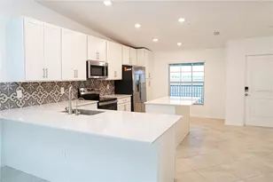 18923 Scallop Loop, Lakewood Ranch, FL 34202 - Photo 3