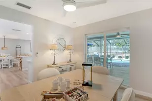 734 Birdsong Ln, Sarasota, FL 34242 - Photo 17